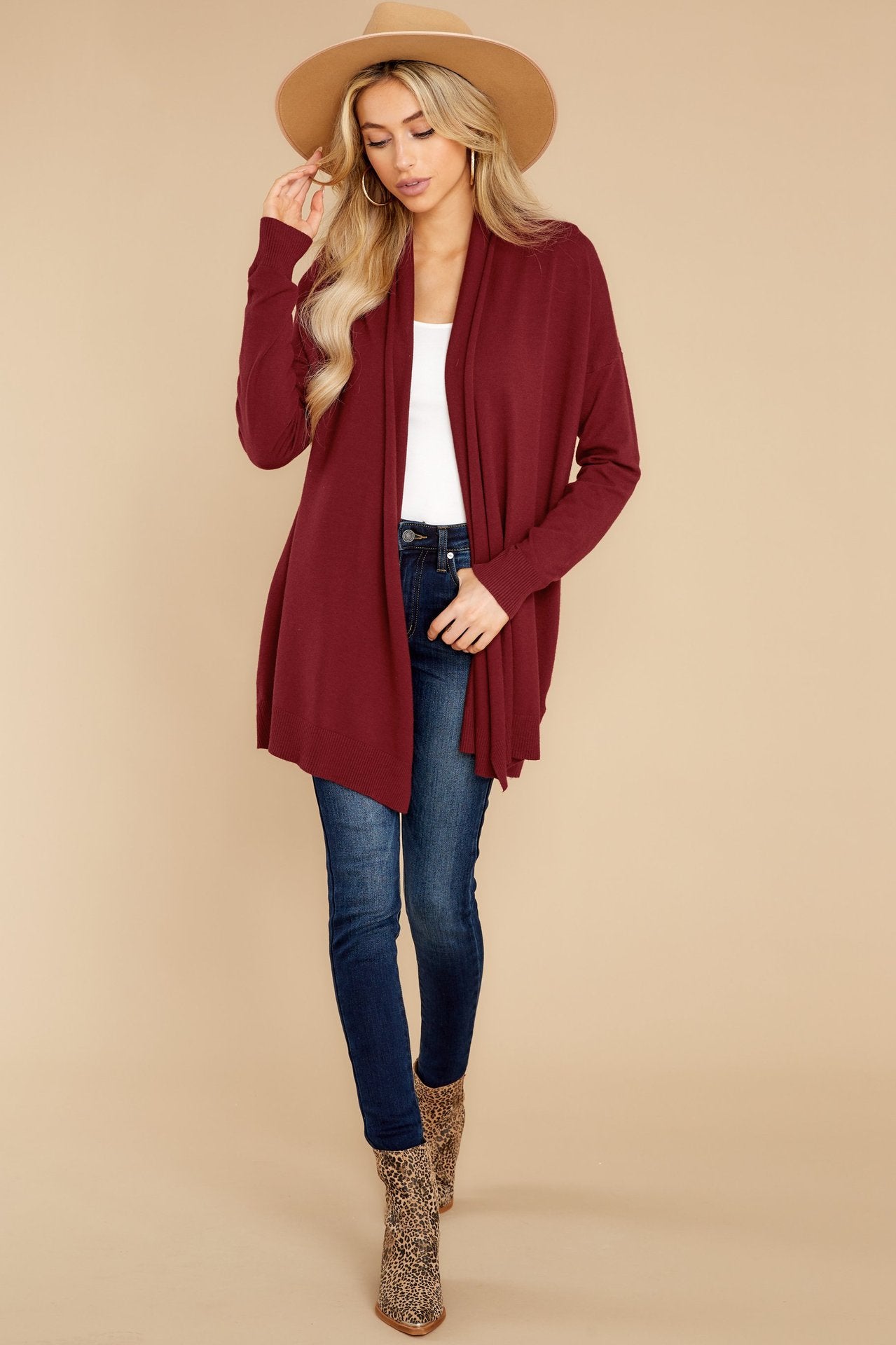 Autumn Winter Women Clothing Fashionable Knitted Cardigan Coat for Women