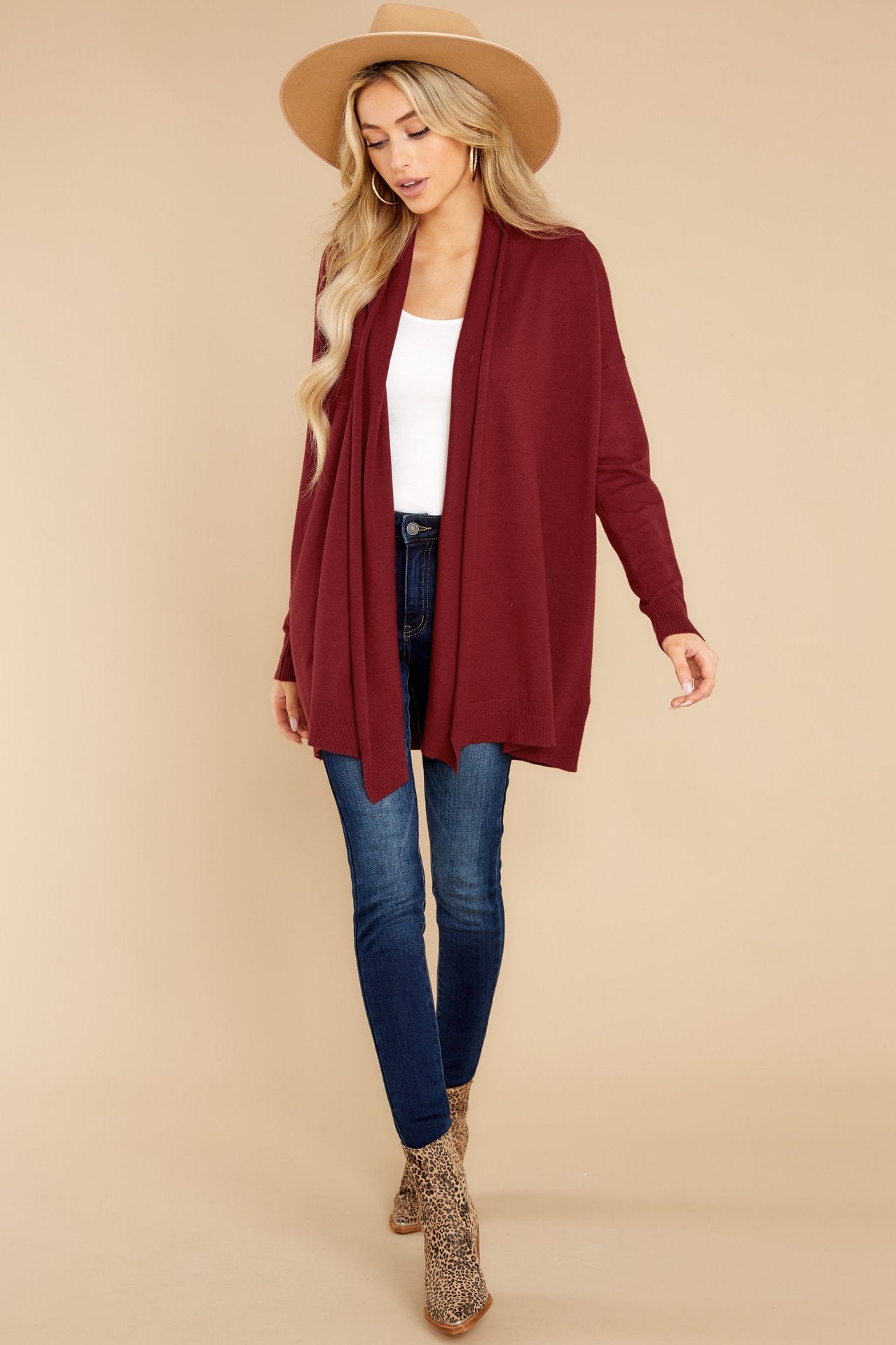 Autumn Winter Women Clothing Fashionable Knitted Cardigan Coat for Women