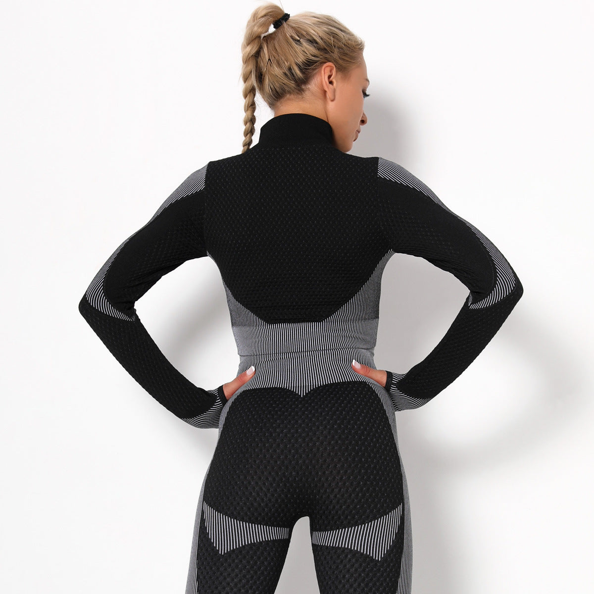 Popular Zipper Sports Tight Top Quick Dry Training Running Yoga Exposed cropped Seamless Long Sleeve