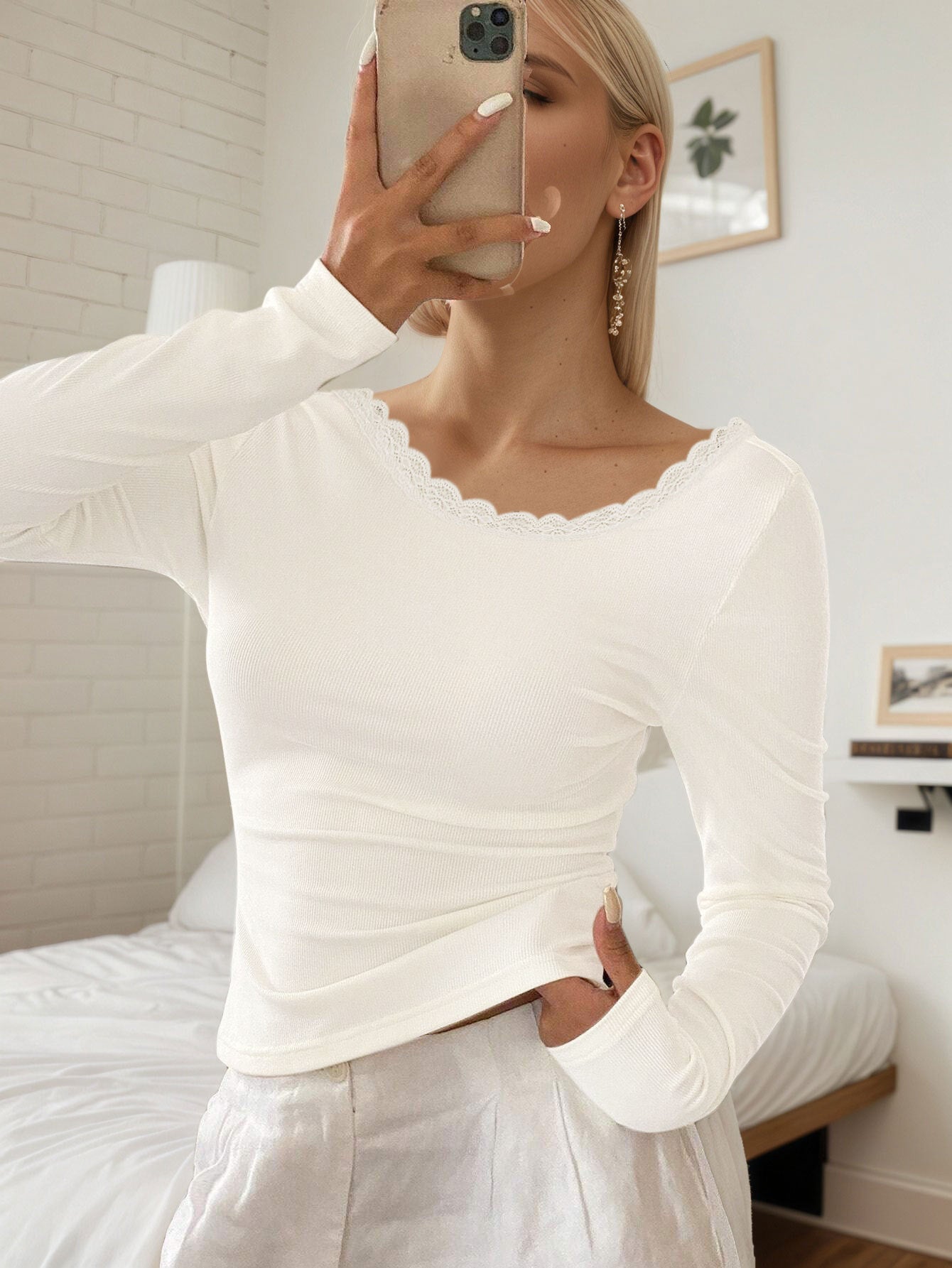 Stitching Lace Sunken Stripe Sexy Sweet Spicy Backless Slim Long Sleeve Top