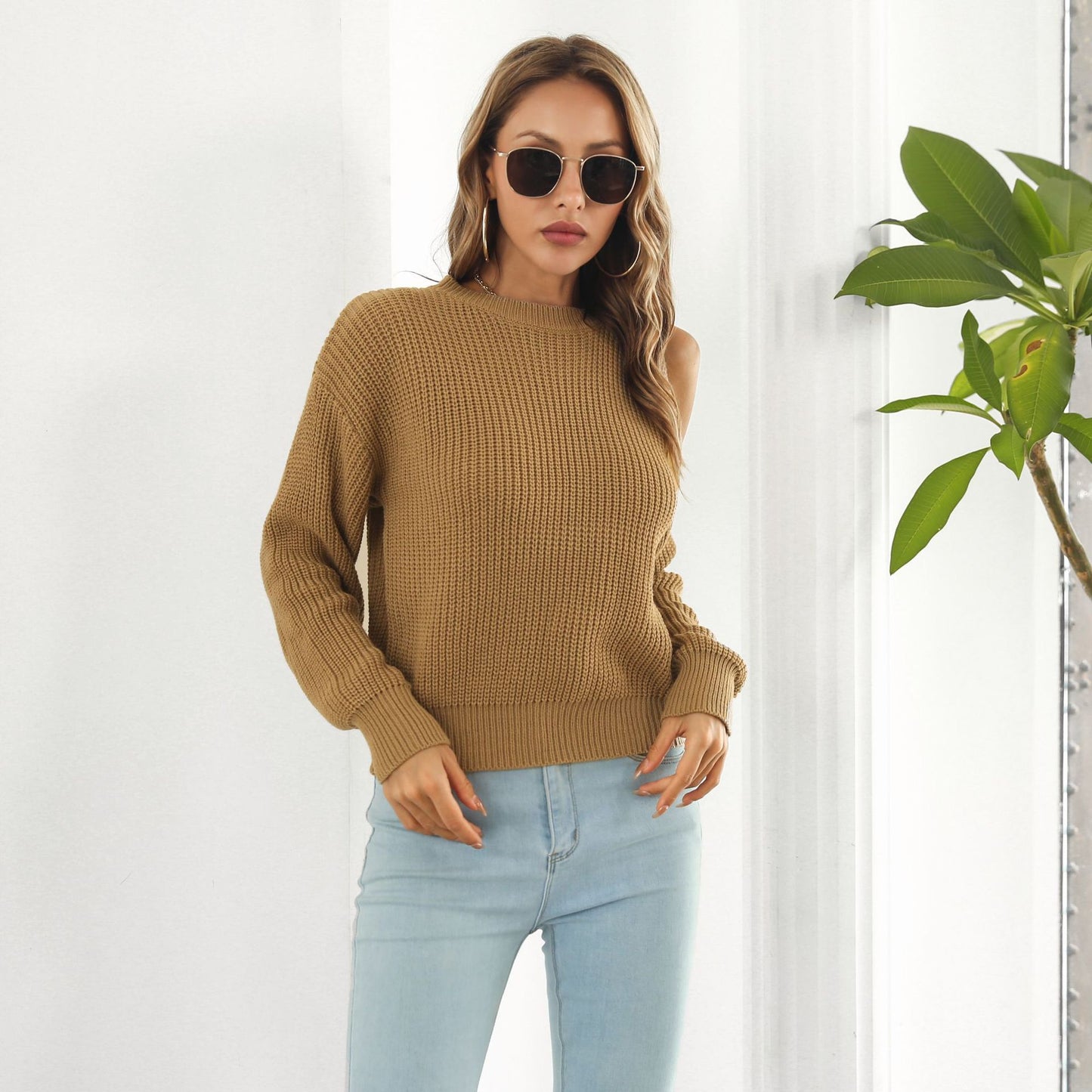 Off the Shoulder Hollowed out Long Sleeved Sweater Women Loose Casual Knitwear Autumn Winter Women Clothing Sweater