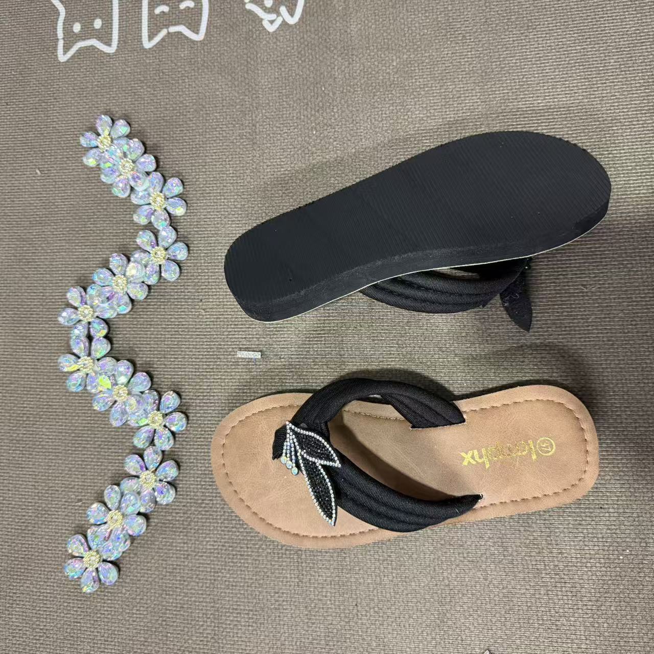 Women Shoes Bow Platform Flip Flops Women Outerwear Lightweight Rhinestone Beach Flip Flops