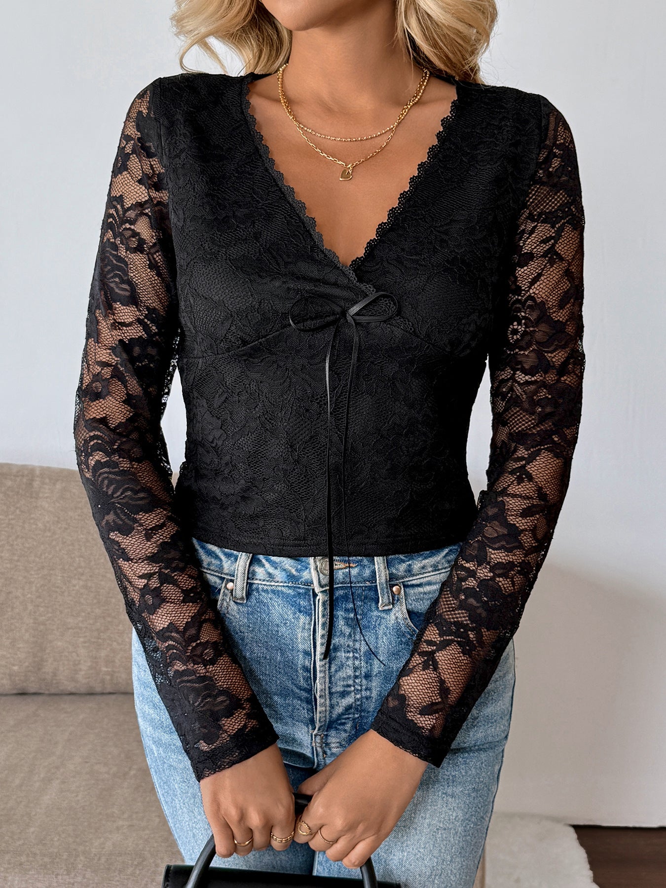 Elegant Sexy Back See through Lace Deep V Plunge neck Long Sleeve Black Top for Women