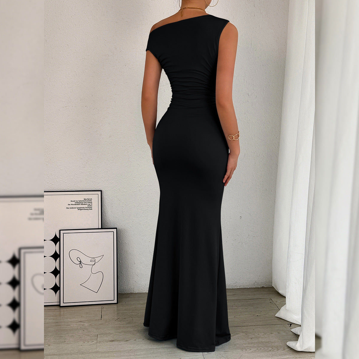 Women Fishtail Dress Slant Shoulder Collar Waist Pleated Sleeveless Sexy Dress