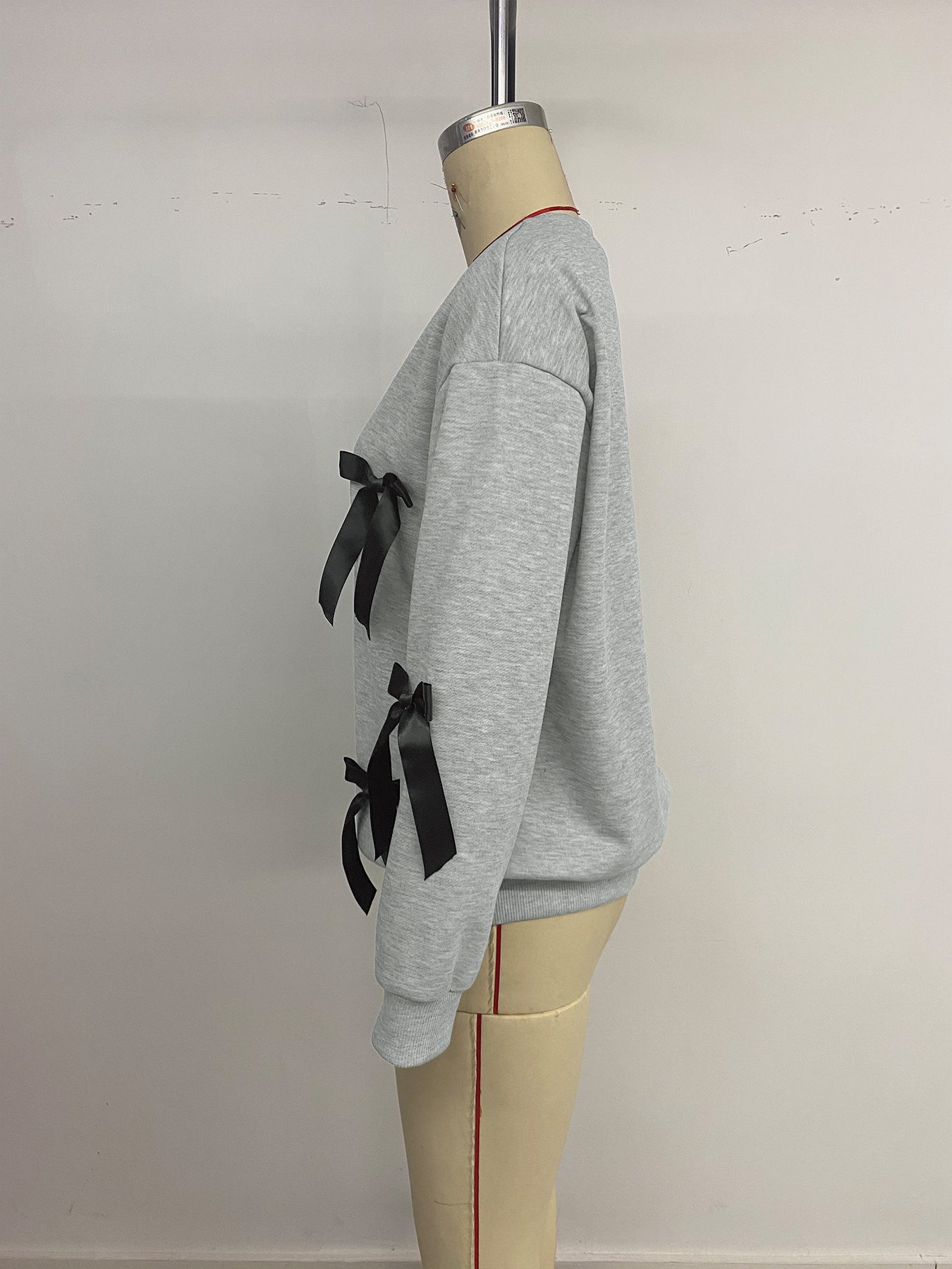 Autumn Casual Sweet Top Bow Decoration Gray round Collar Sweater Women