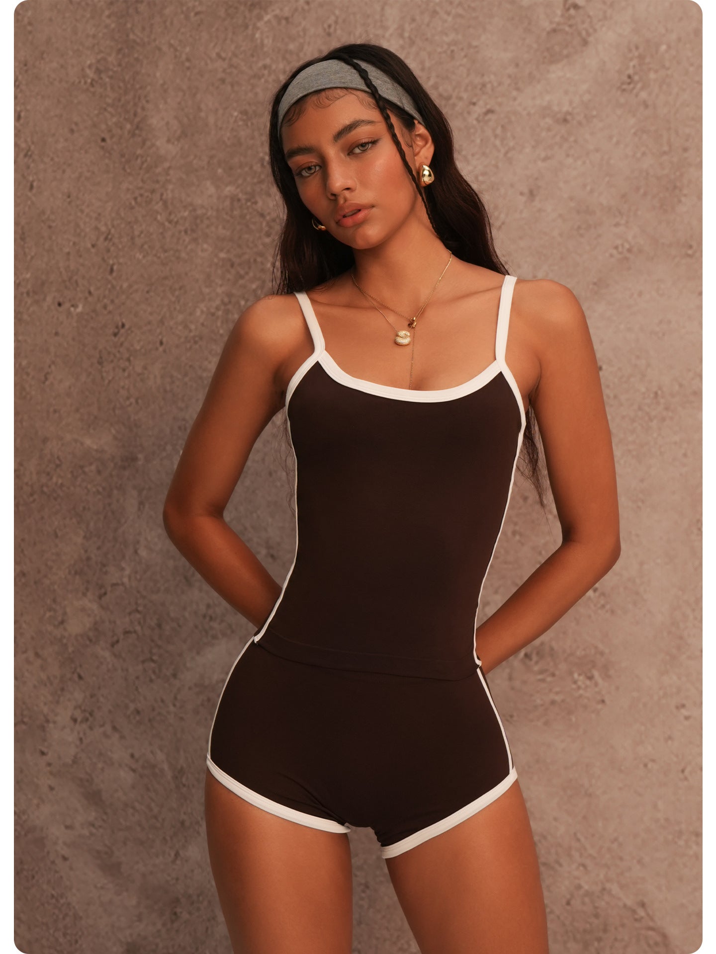 Quick Drying Nude Feel Contrast Color Tight Yoga Vest Spring Summer Outdoor Running Workout Shorts Women