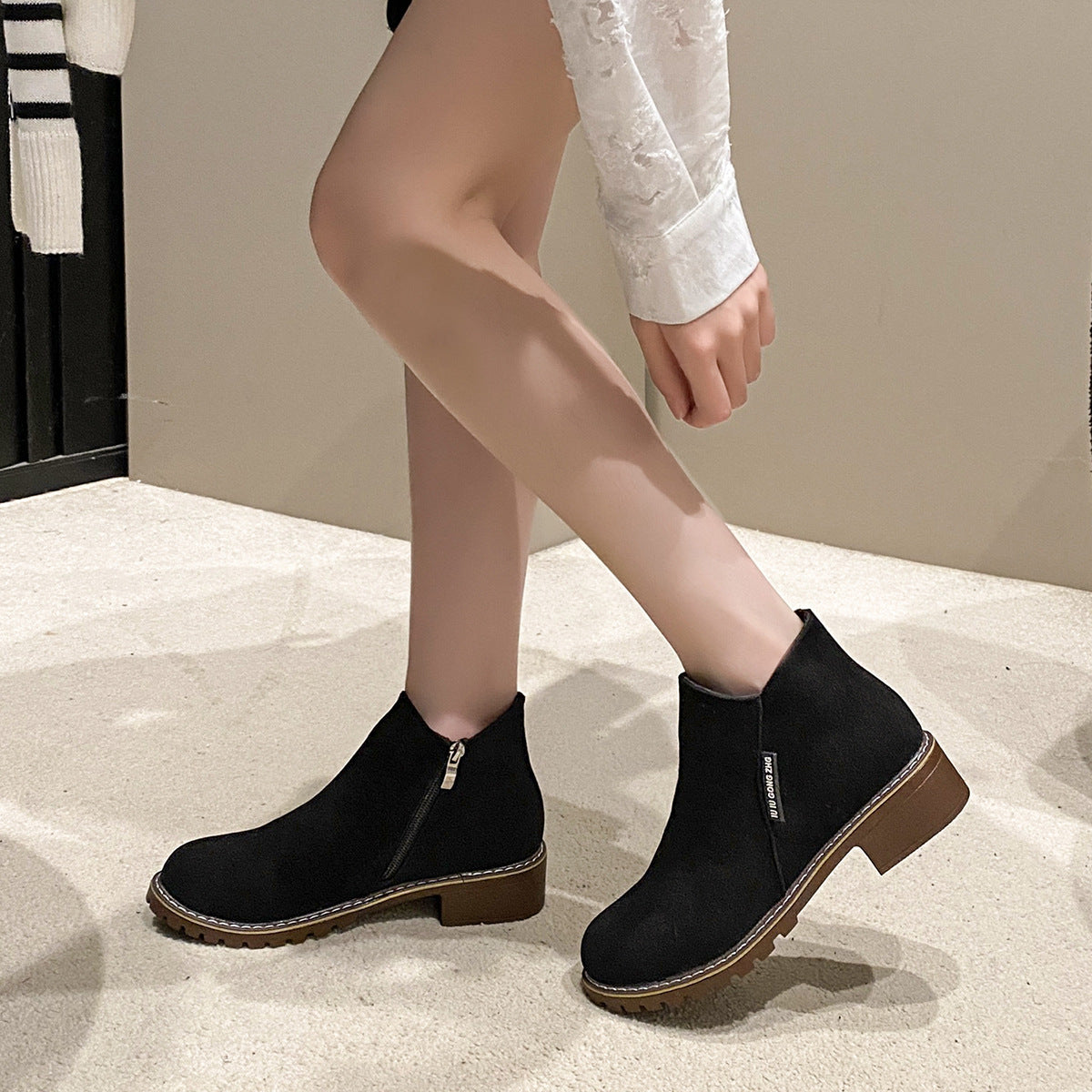 Short Mid Heel Retro Frosted Short Boots Women Thick Heel Flat Side Zipper Martin Boots