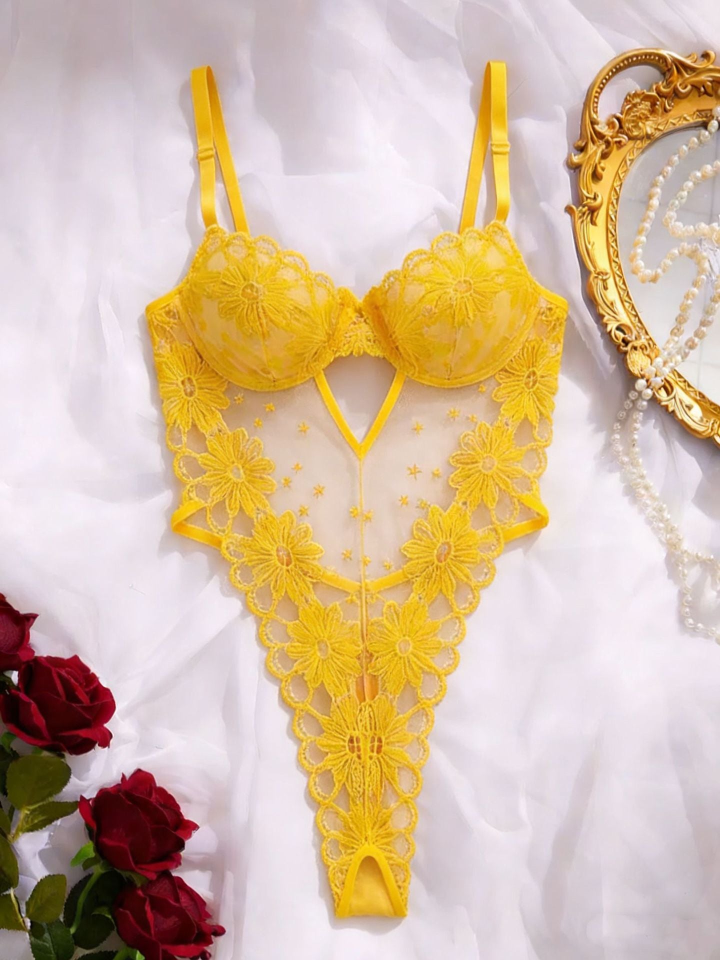 Sexy Texture Lace Girl Transparent Open Crotch Free Sexy Lingerie Hollow Out Cutout Sexy One Piece Pajamas