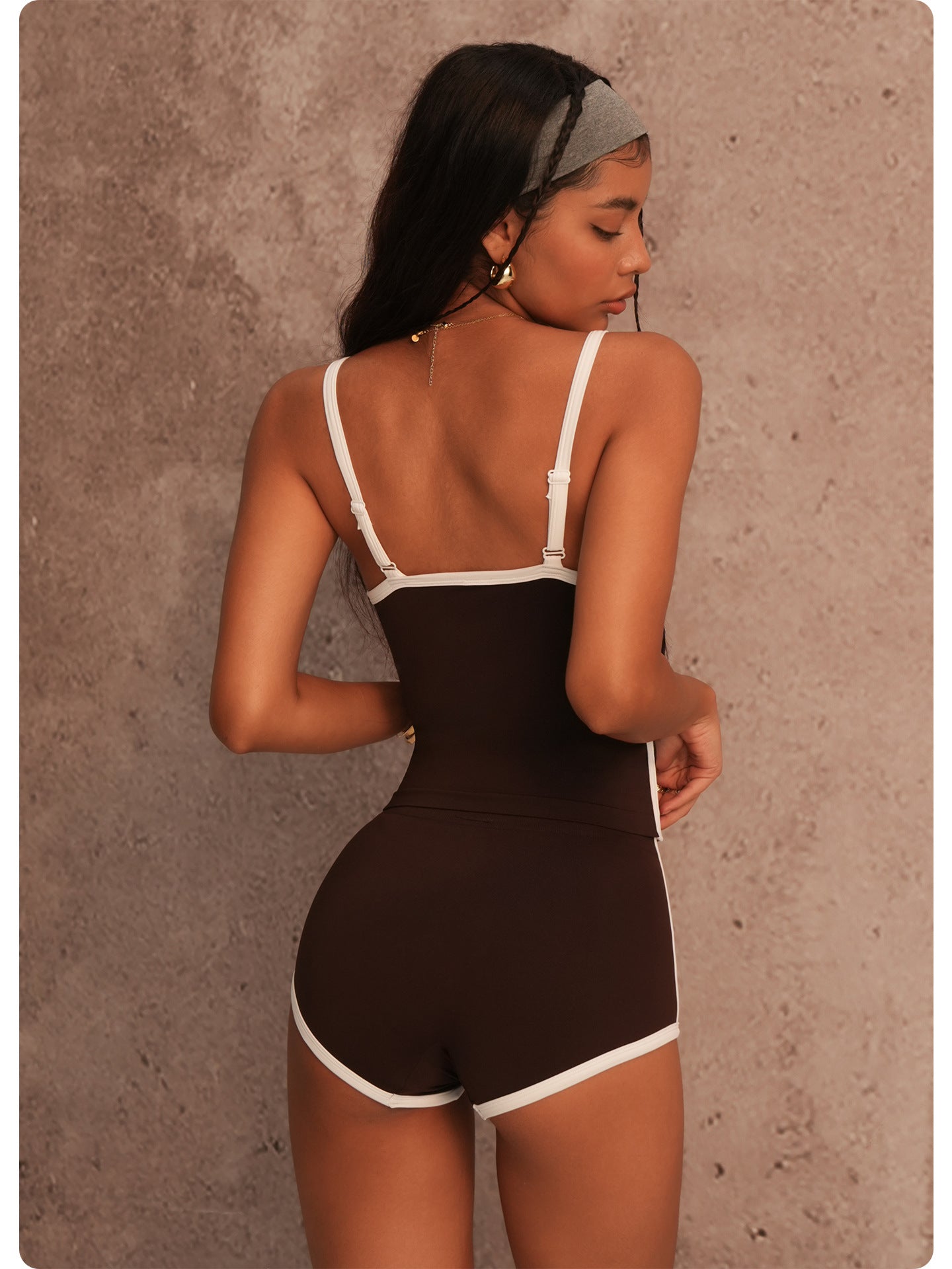 Quick Drying Nude Feel Contrast Color Tight Yoga Vest Spring Summer Outdoor Running Workout Shorts Women