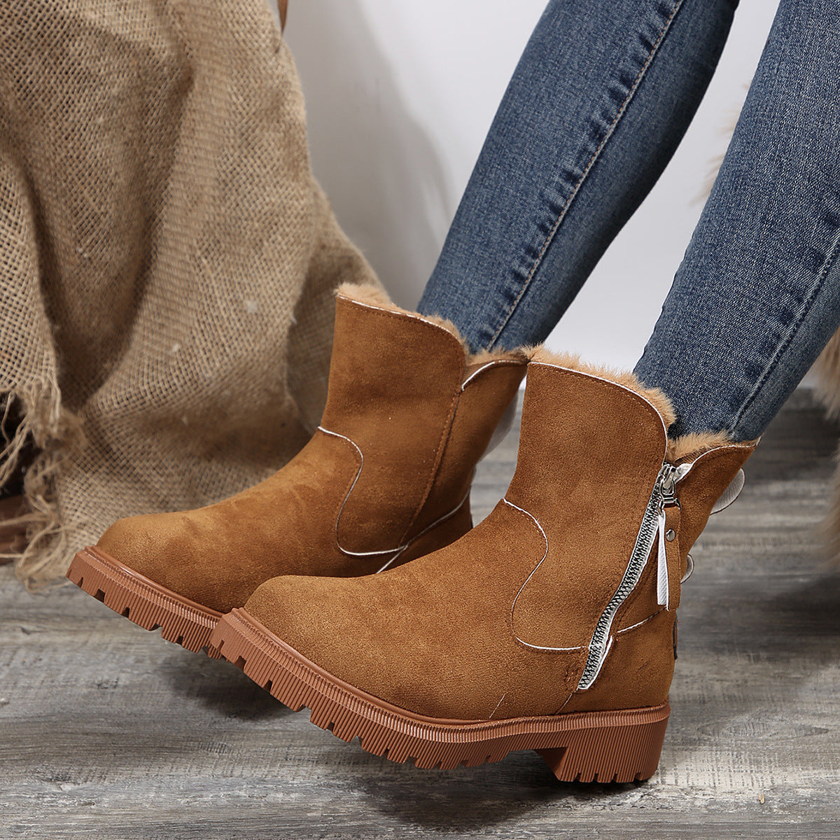 Winter Fleece Lined Short Fur Mouth Snow Boots Women Warm Side Zipper Suede Cotton Boots