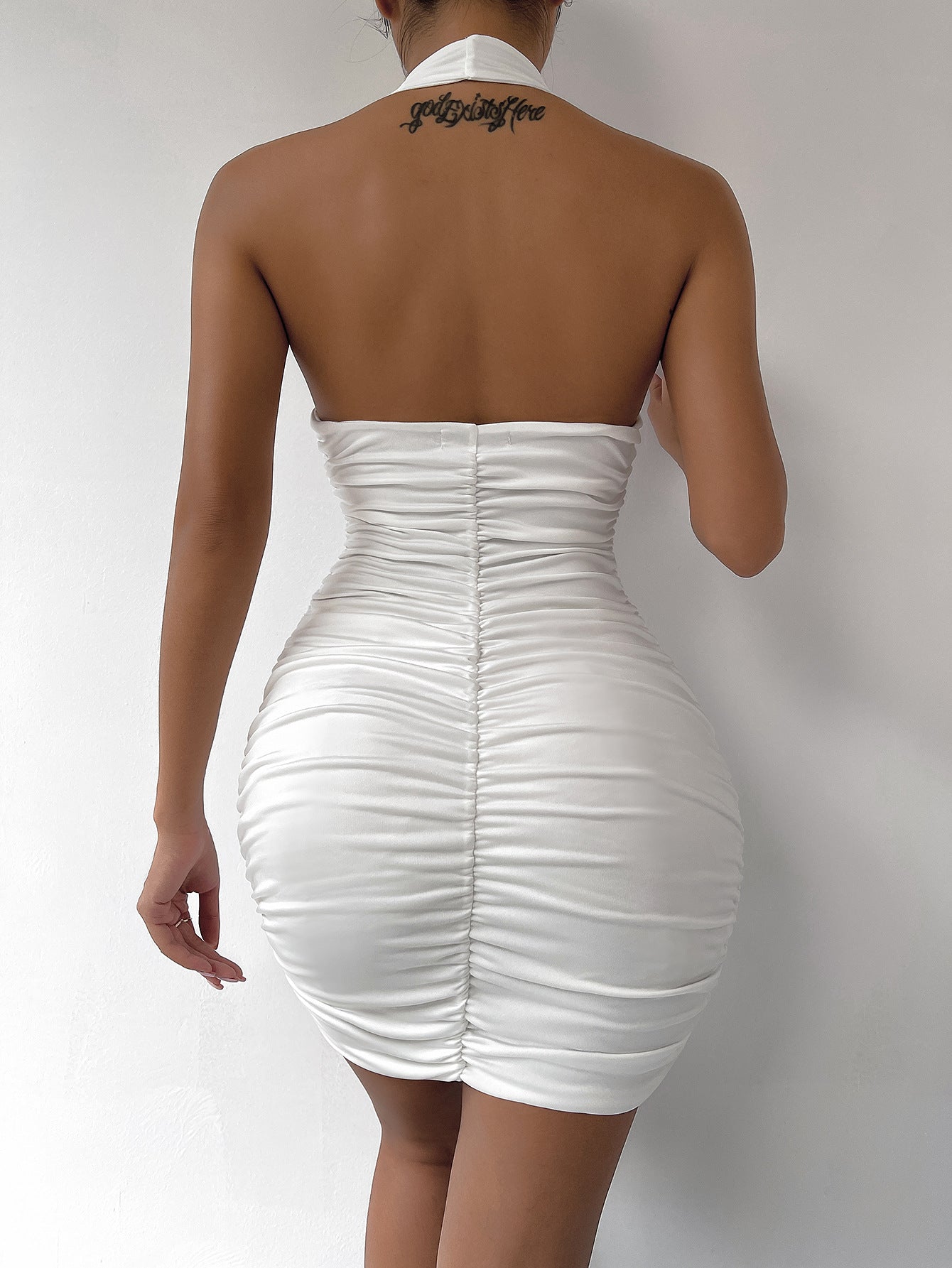 Summer New Women Clothing V-neck Halter Backless off-Shoulder Sexy Minimalist Pleated Dress