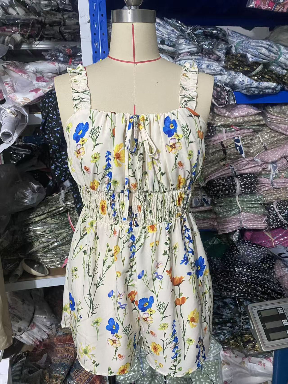 Arrival Floral Jumpsuit Women Summer Waist Slimming Square Collar Shorts Vacation Women Clothing
