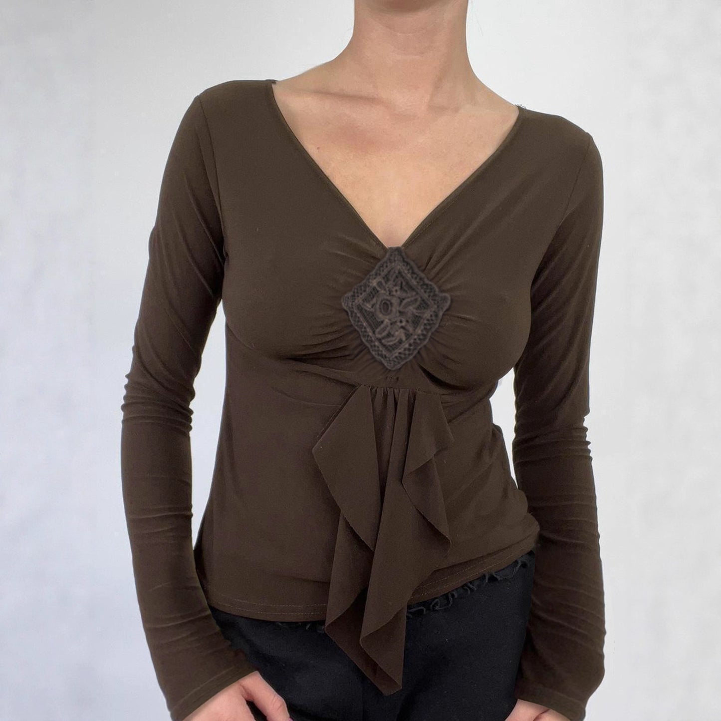 Retro Solid Color V neck Design Long Sleeve T shirt Women Irregular Asymmetric Pleated Slim Fit Slimming Top