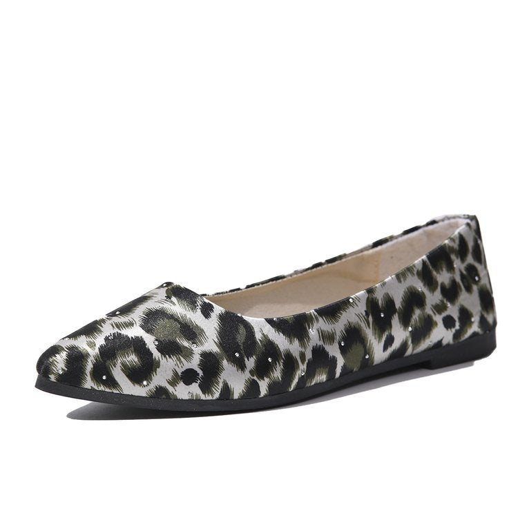 Leopard Print Shallow Mouth Flat Pumps Women Four Seasons All Matching Pointed Toe Rhinestone Lazy Work Shoes