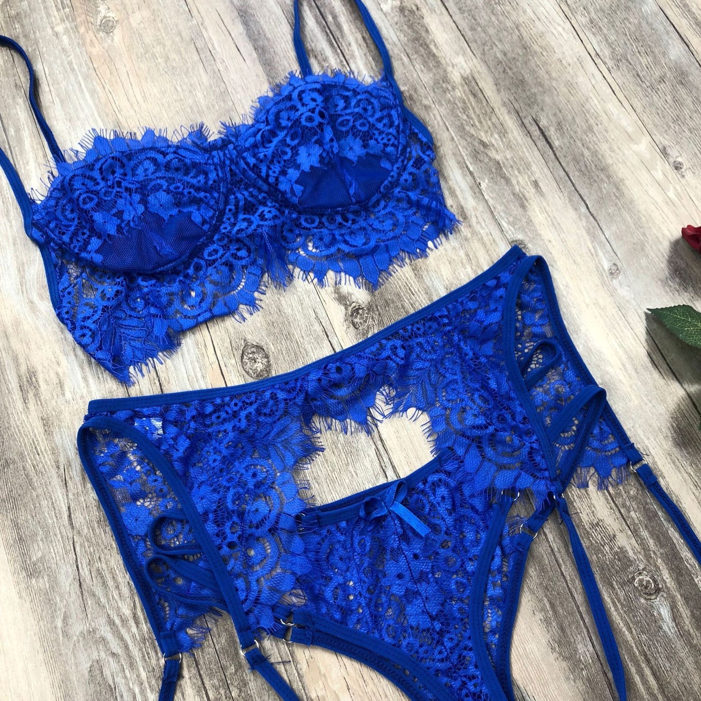 Popular Sexy Lingerie Set Lace Stitching Sexy Three Piece Lace Underwear