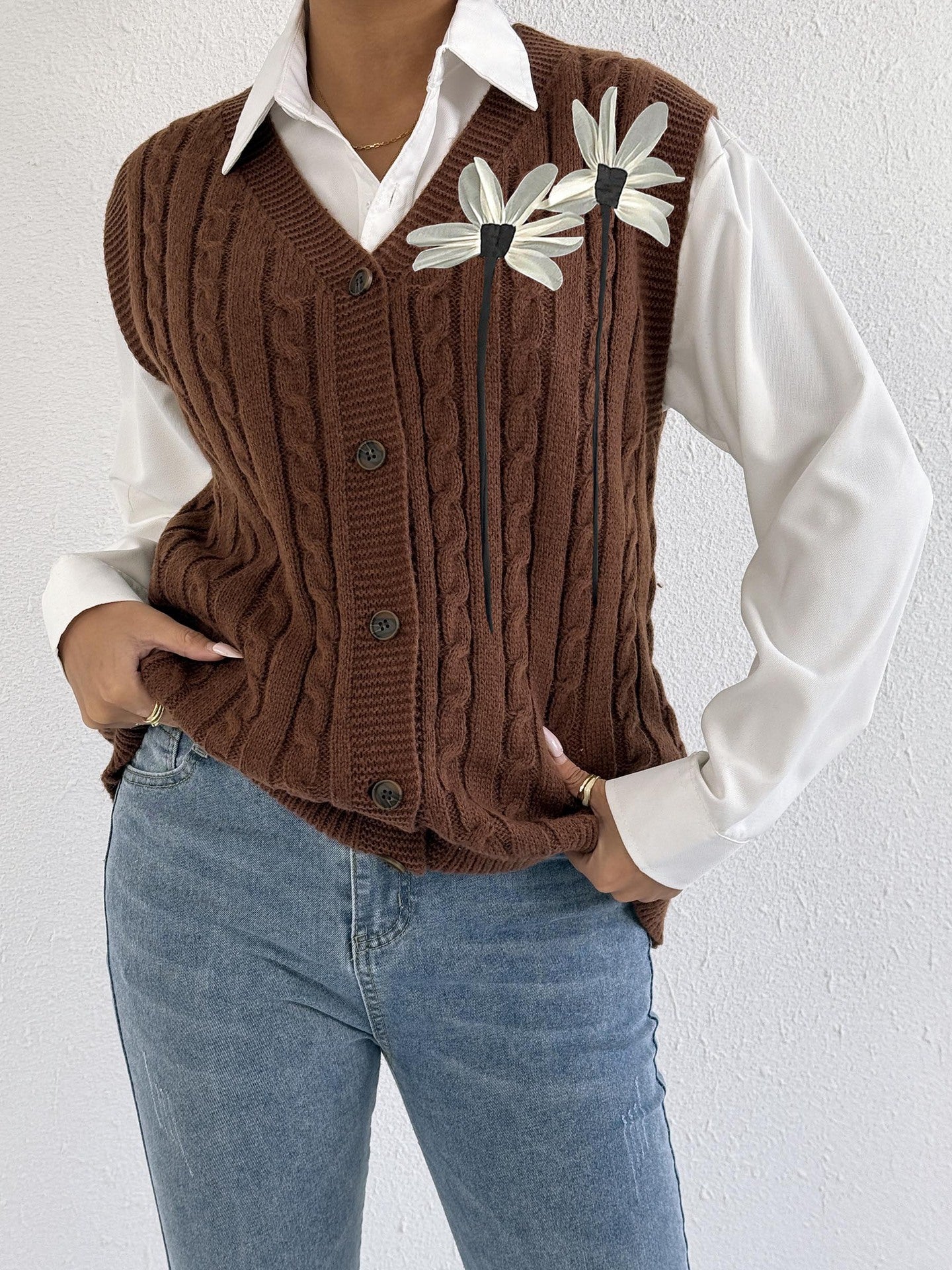 Women Knitted Cardigan Autumn Winter Women Clothing Casual Outerwear Vest Twist Woven Sweater Three Dimensional Floral Stitching Vest