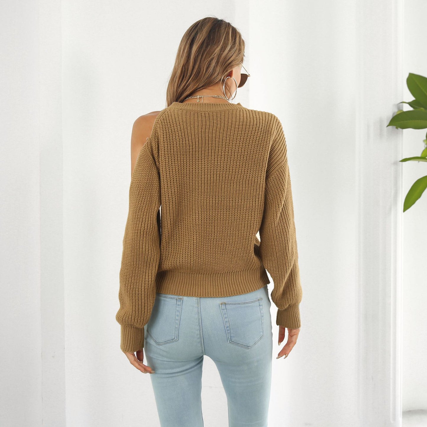 Off the Shoulder Hollowed out Long Sleeved Sweater Women Loose Casual Knitwear Autumn Winter Women Clothing Sweater