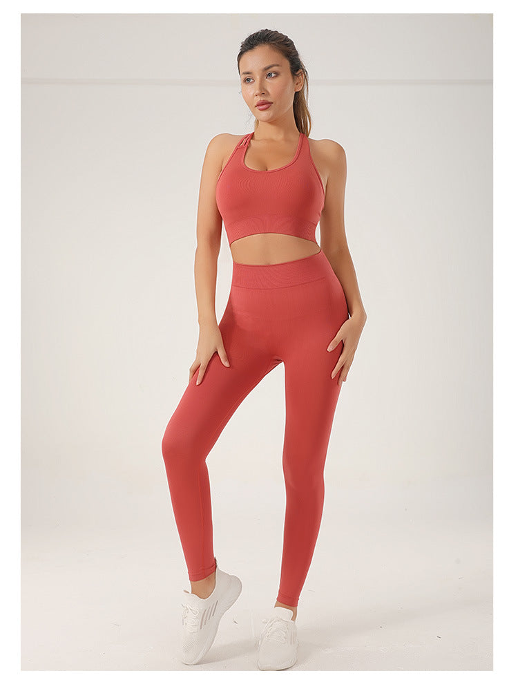 Sexy Tight Knitted Seamless Yoga Suit Moisture Wicking Quick Drying Sports Underwear Outdoor Exercise Yoga Clothes