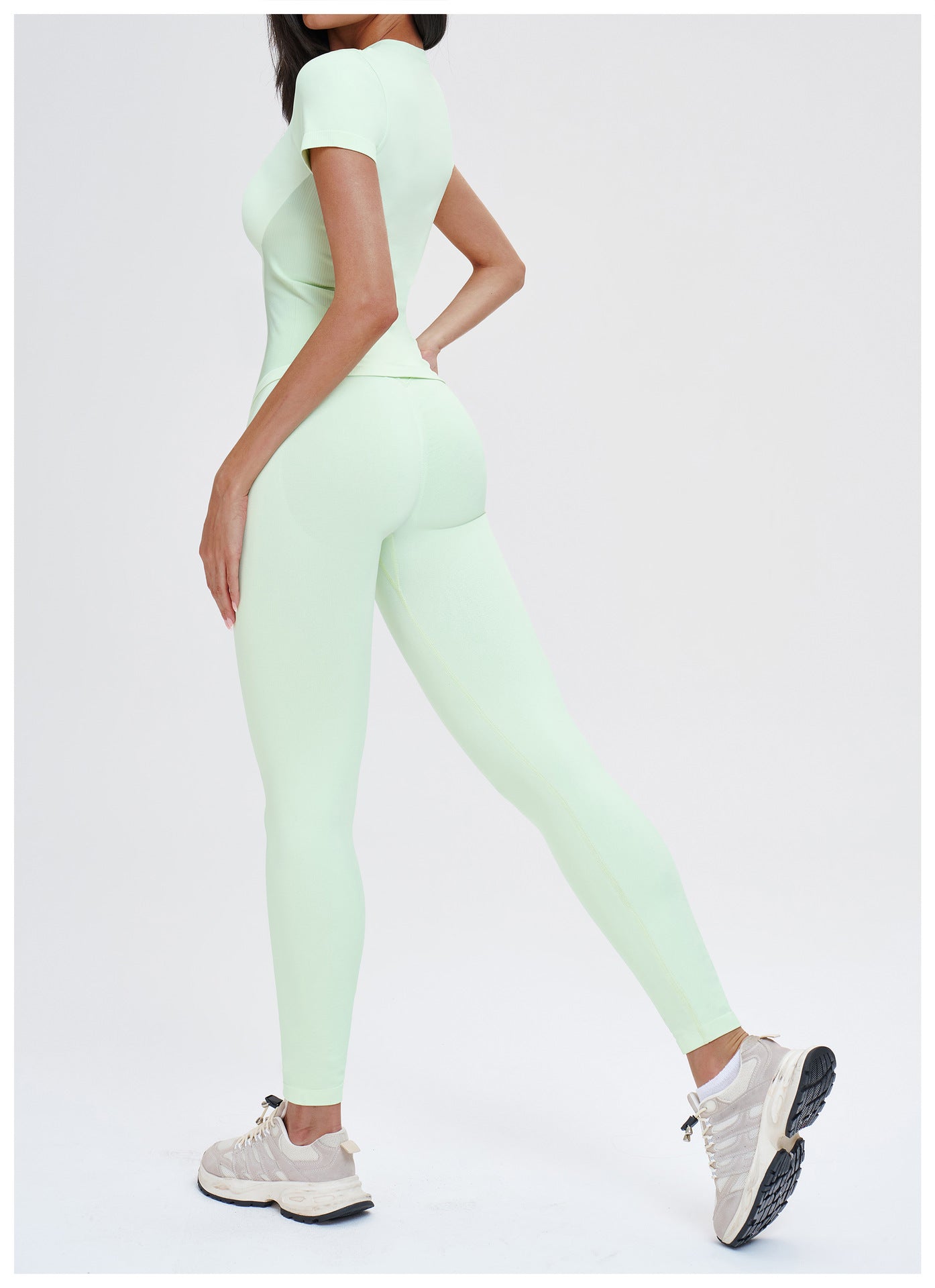 Seamless Yoga Short Sleeve round Neck Comfortable Sports Tight Yoga T shirt Outdoor Running Top
