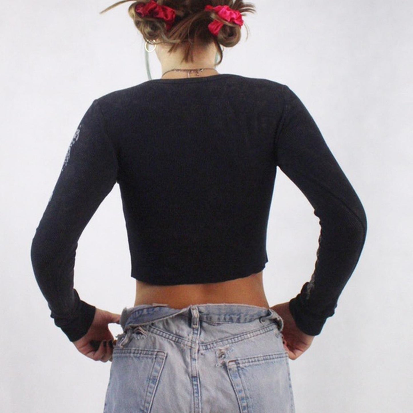 Women Long Sleeved T shirt Autumn Winter Butterfly Print Short Crop Top Tight Fitting Sexy Top