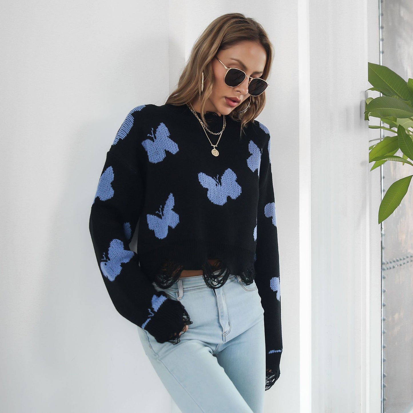 Ripped Butterfly Jacquard Short Sweater Women Autumn Winter Long Sleeve Sweater Sweater