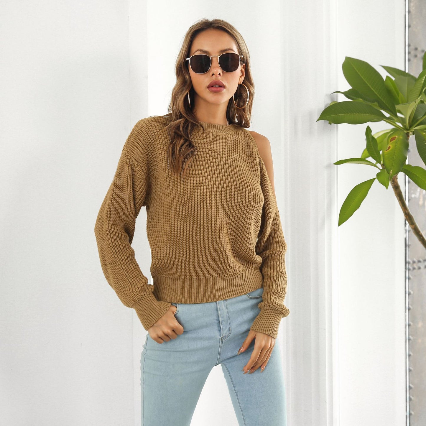 Off the Shoulder Hollowed out Long Sleeved Sweater Women Loose Casual Knitwear Autumn Winter Women Clothing Sweater