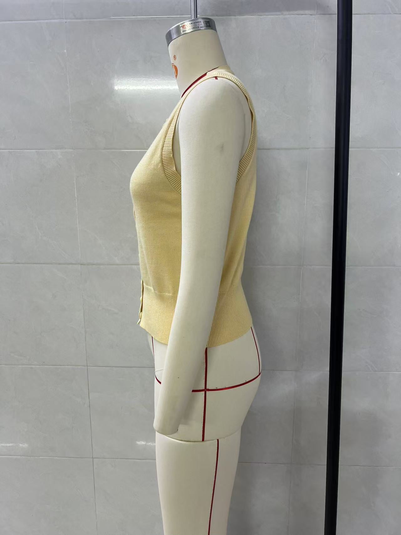 Summer Knitted Top Women Sexy Sleeveless Outer Wear Button Vest Jacket Women