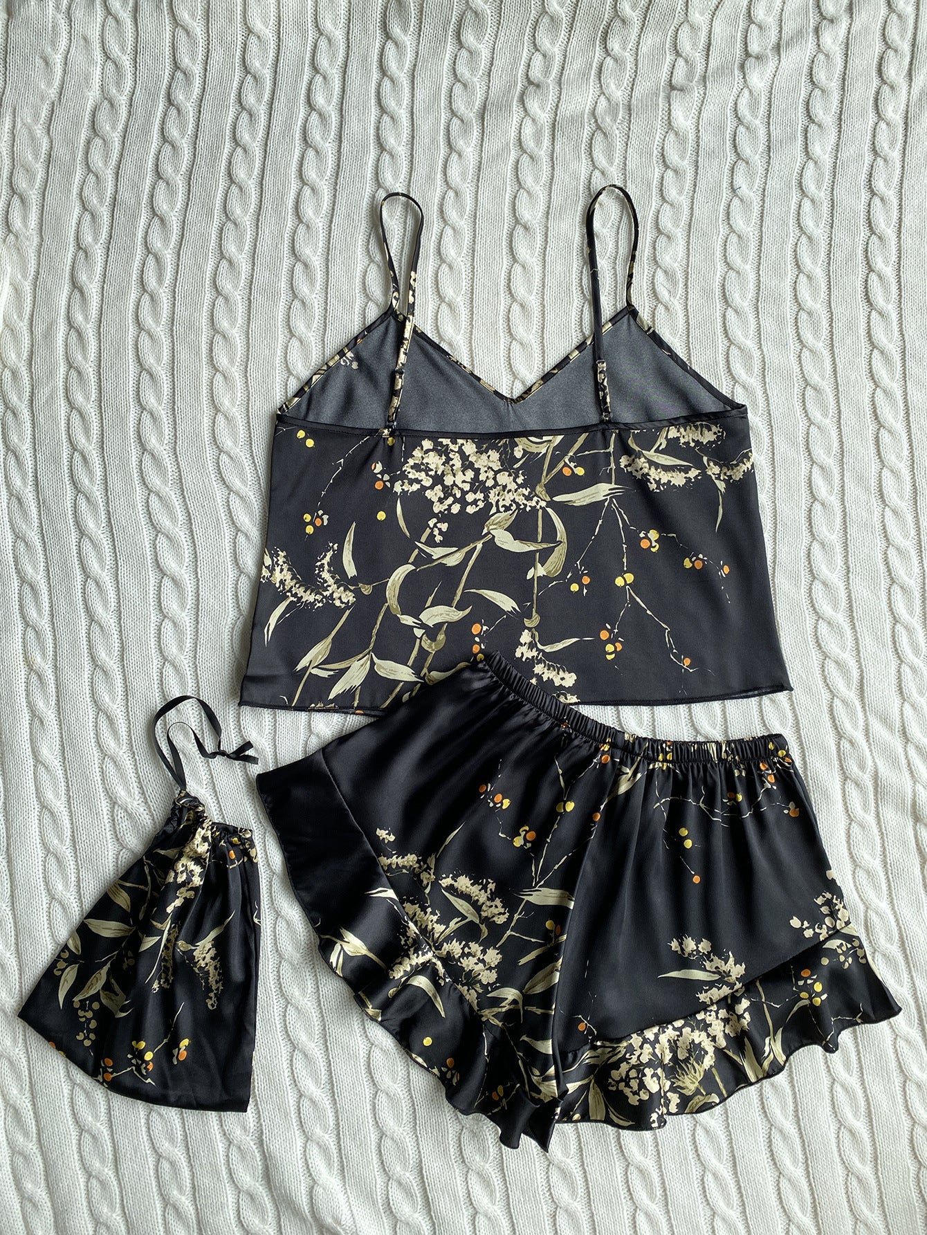 Spring Summer Imitated Silk Pajamas Two-Piece Printed Shorts Home Wear Suit Sexy Sling Dress