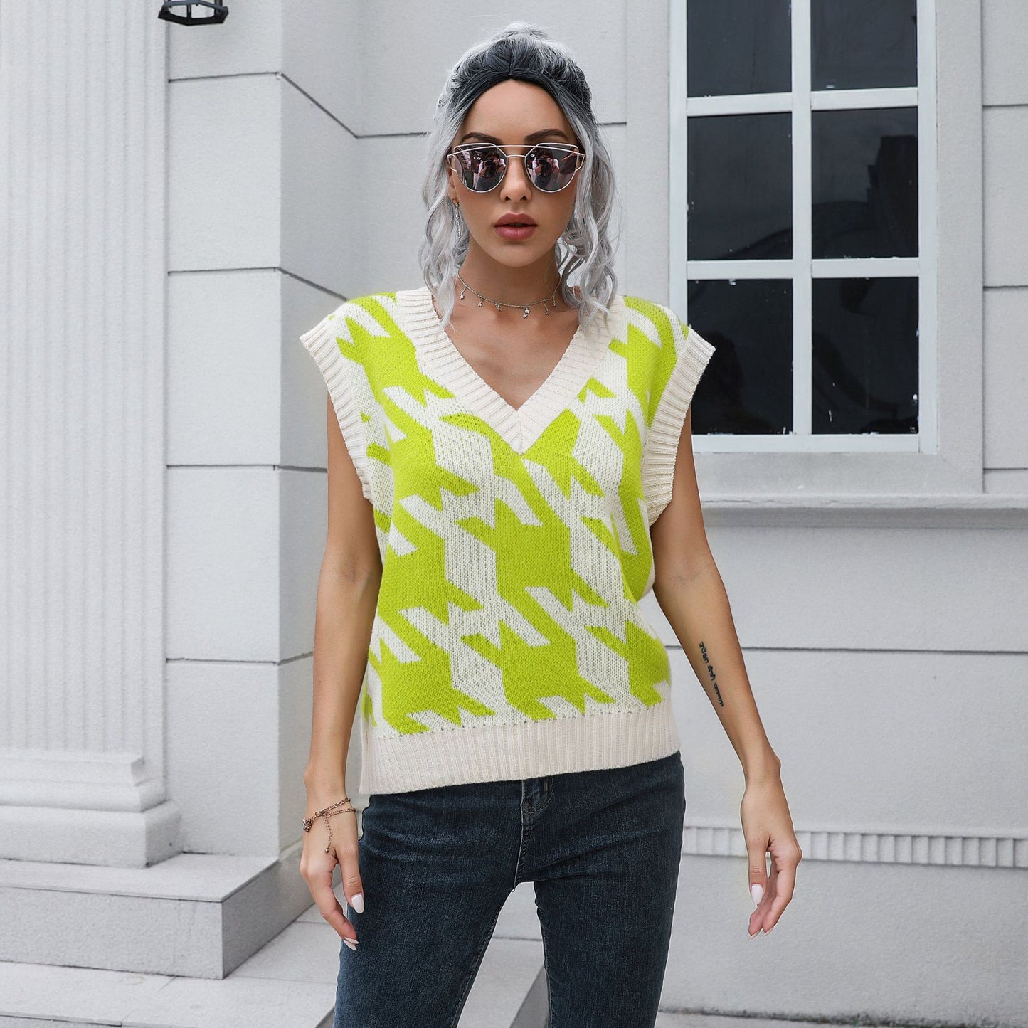 Houndstooth V-neck Vest Sweater Women Vest Outer Wear Inner Wear Autumn Winter Knitwear Sweater Boucle
