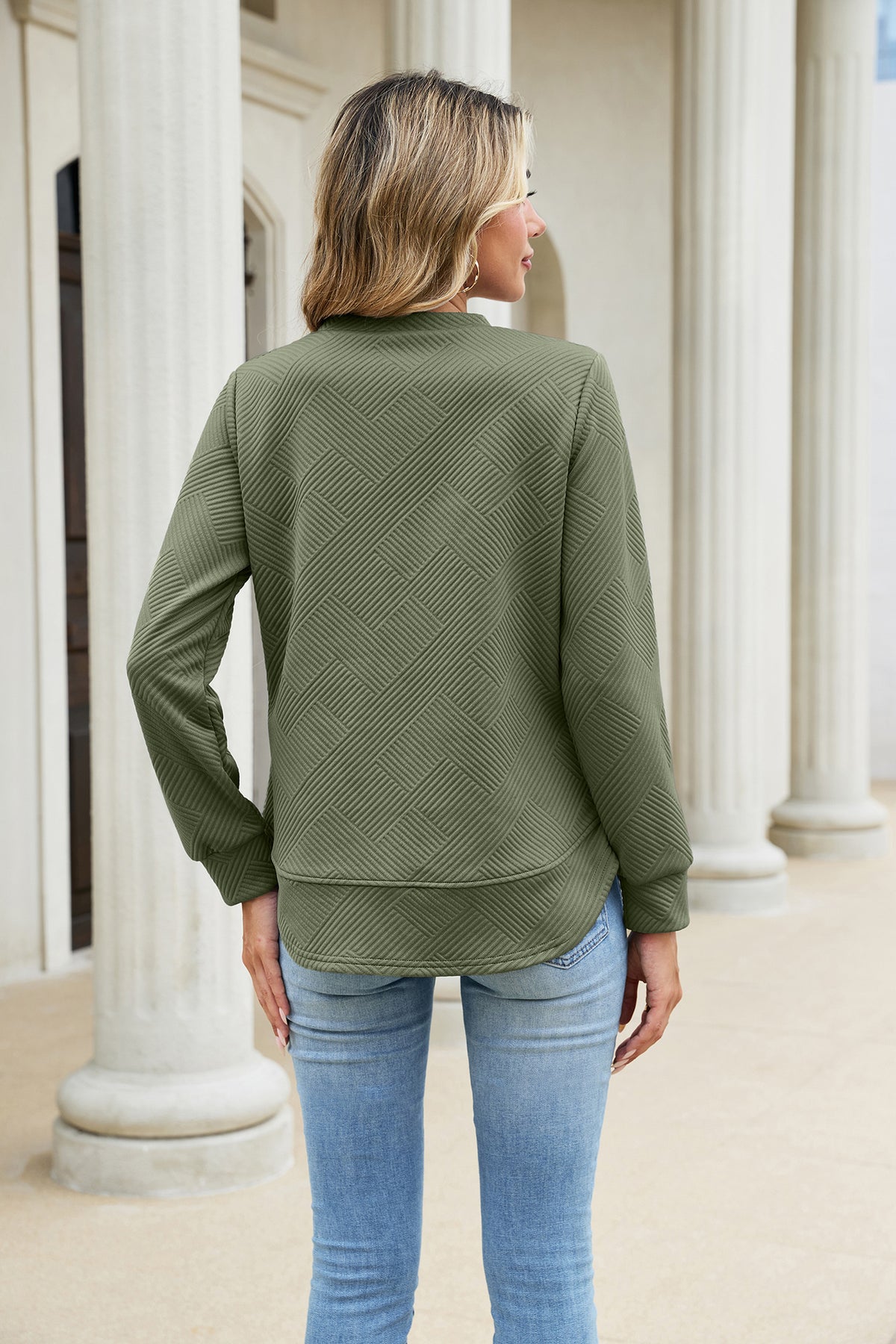 Autumn Winter Solid Color round Neck Loose Long Sleeved Sweater Plaid Top Women