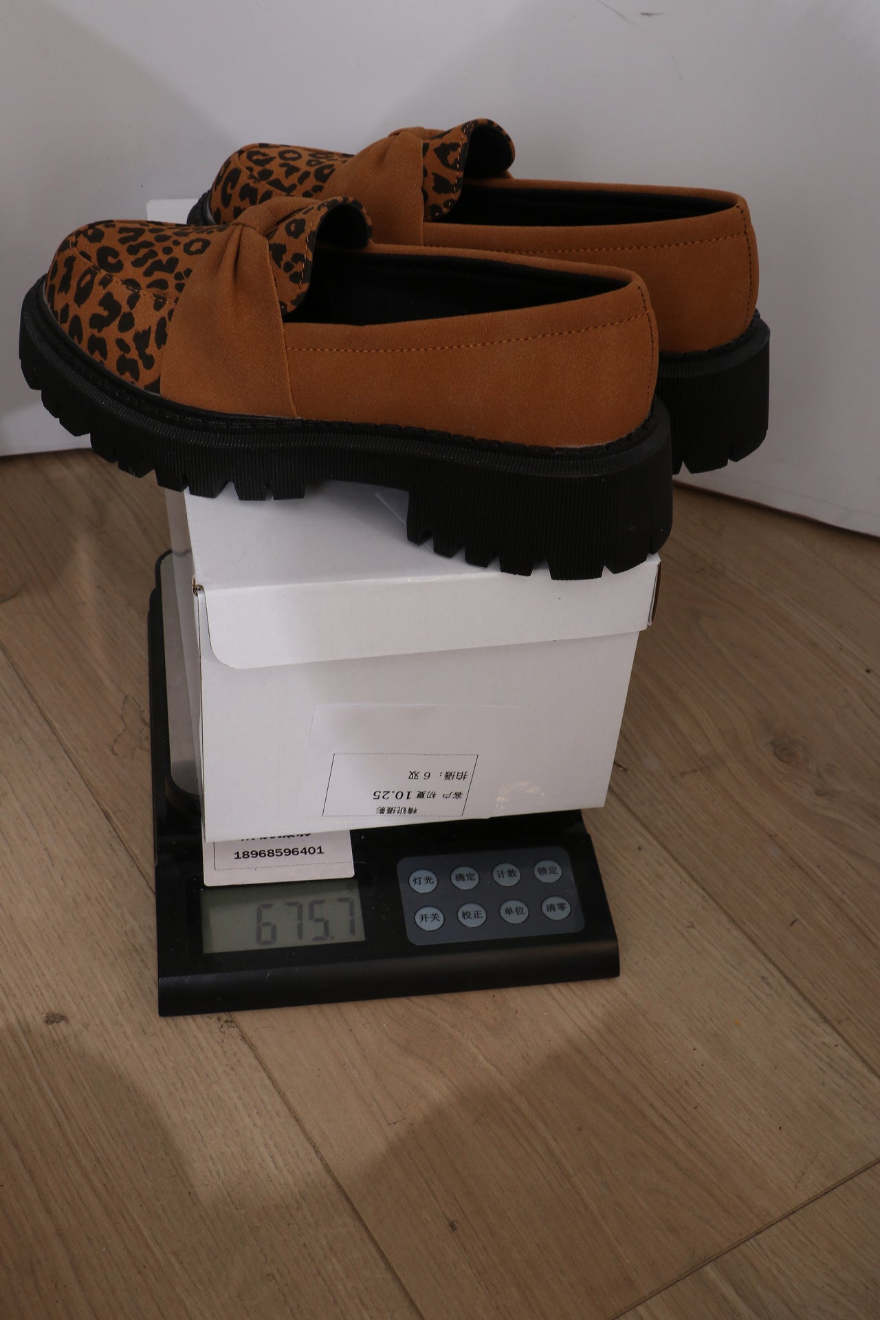 Leopard Print Color Matching Platform Shoes Women Retro Mid Mouth Slip on Loafers