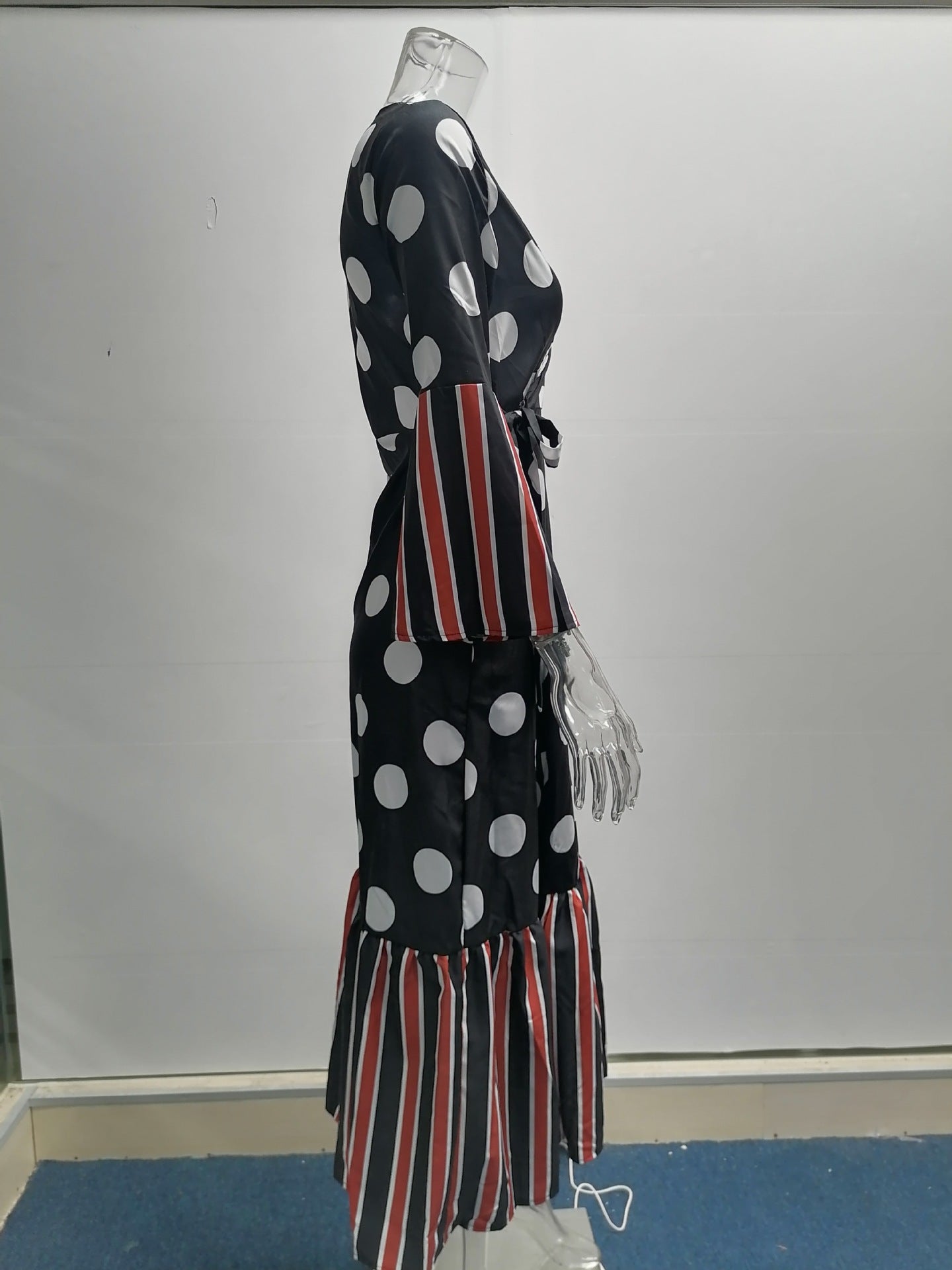Autumn Winter Long Sleeve Tied V-neck Printed Dress Women Clothing Plus Size
