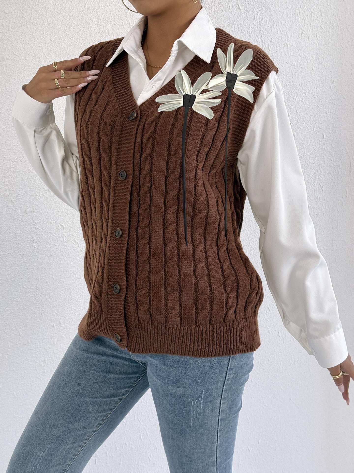 Women Knitted Cardigan Autumn Winter Women Clothing Casual Outerwear Vest Twist Woven Sweater Three Dimensional Floral Stitching Vest