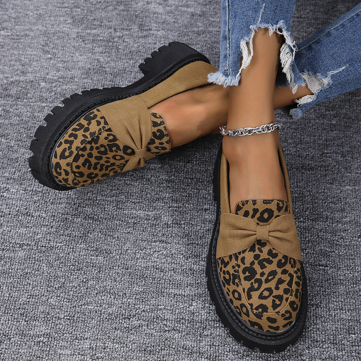 Leopard Print Color Matching Platform Shoes Women Retro Mid Mouth Slip on Loafers