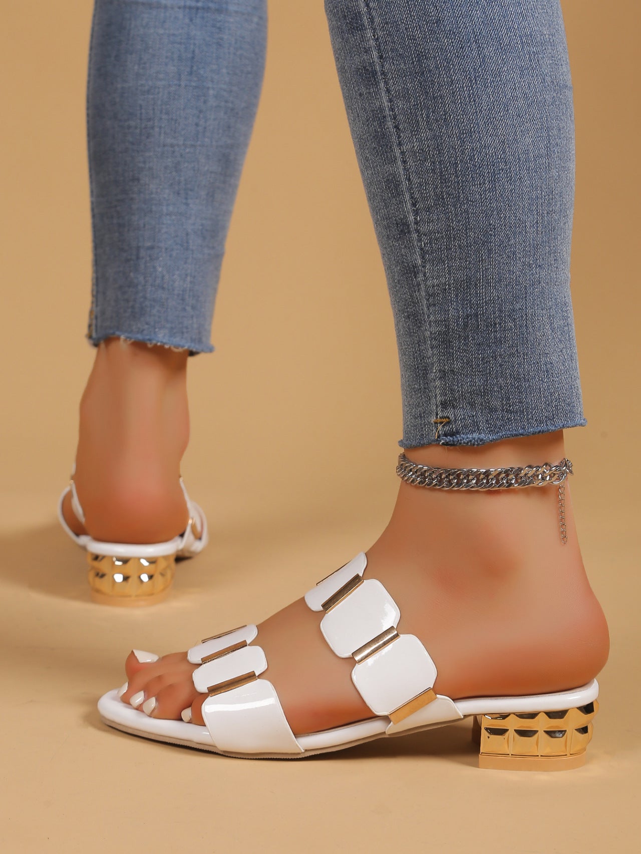 One Strap Mid Heel Slippers Women Outdoor Wear Buckle Chunky Heel Sandals