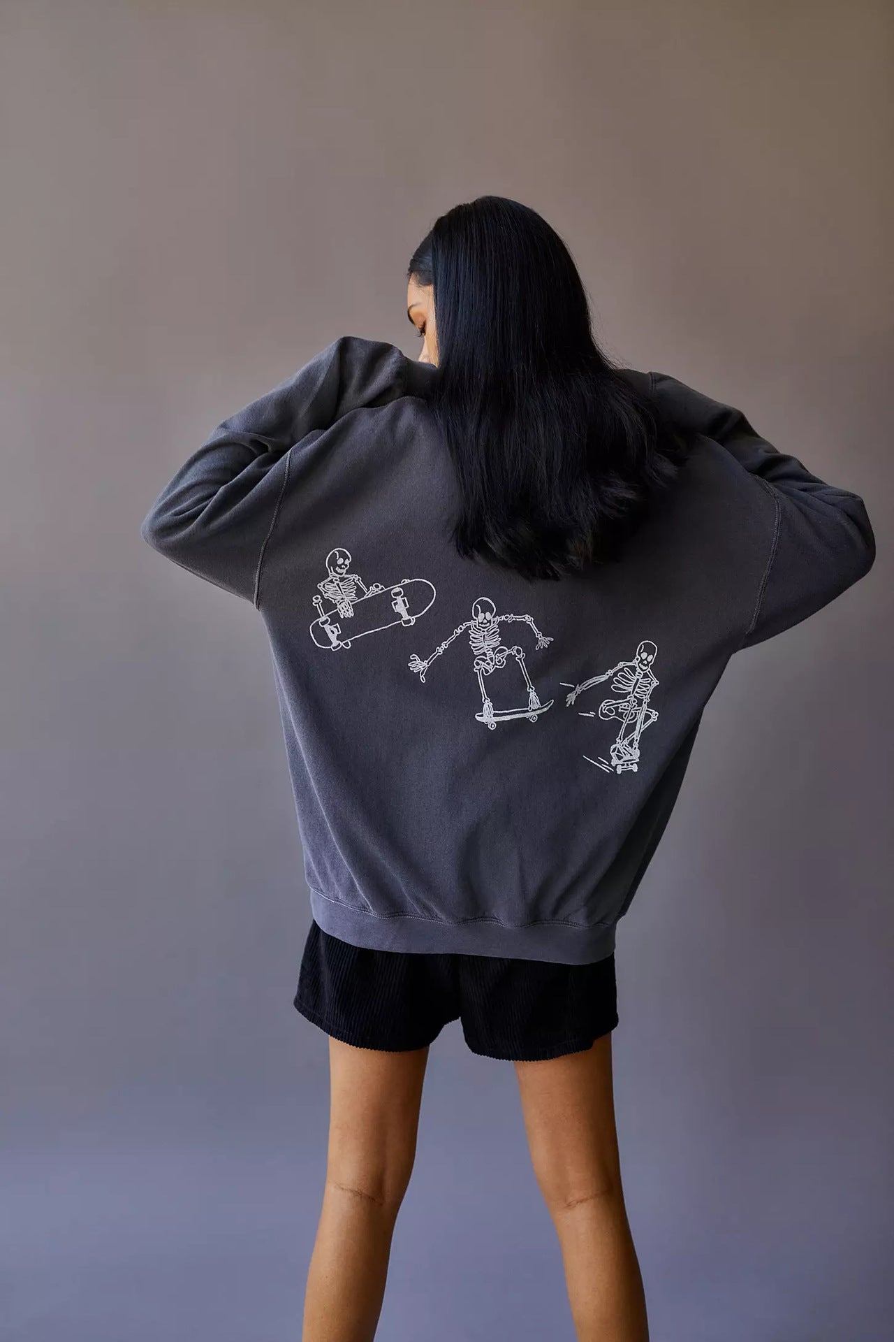 Autumn Winter Women Wear Long Sleeve Solid Color Skull Skateboard Printing Loose Casual Long Sleeves