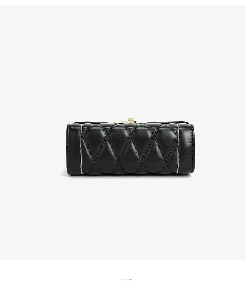 Chanel Bags Women Bag Winter Online Influencer Diamond Chain Metal Heart Shoulder Messenger Bag