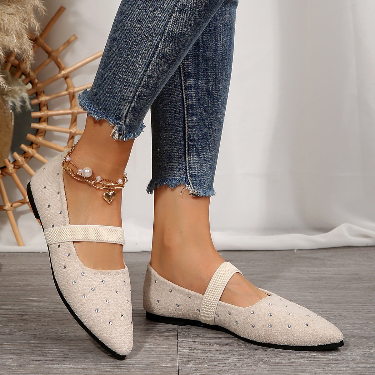 Pointed Toe Rhinestone Low Cut Flat Pumps Women Suede Four Seasons Work Shoes Supply