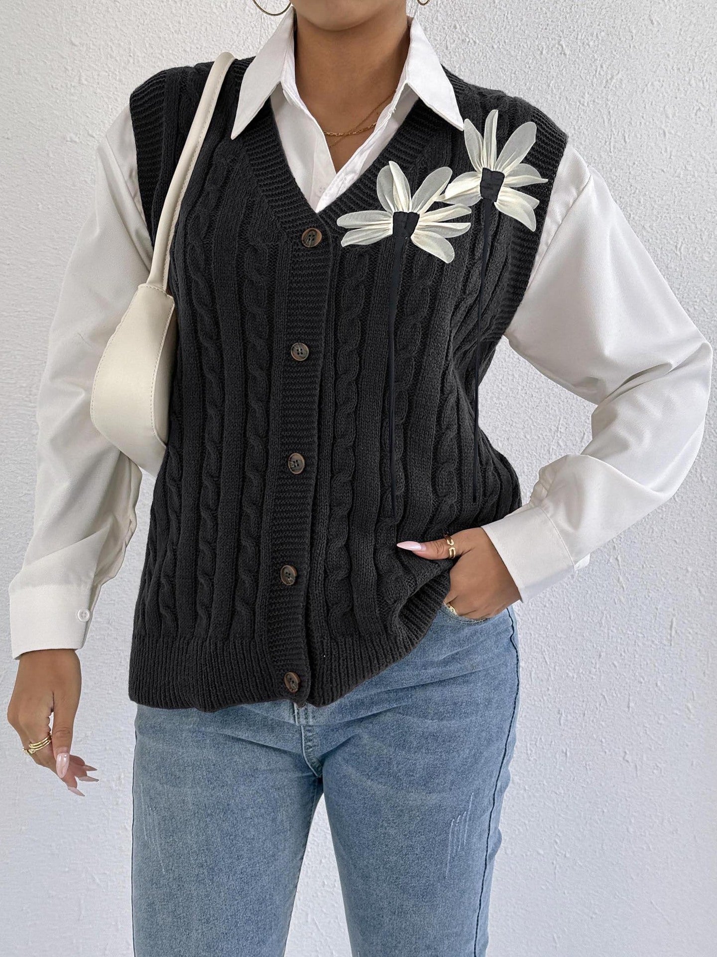 Women Knitted Cardigan Autumn Winter Women Clothing Casual Outerwear Vest Twist Woven Sweater Three Dimensional Floral Stitching Vest