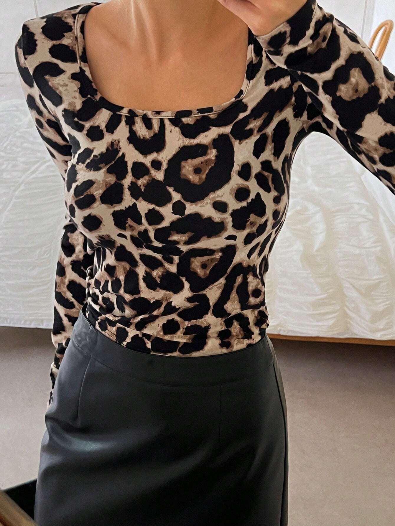Spring Women Leopard Print Scoop Slim Fit Long Sleeved T shirt Top Women